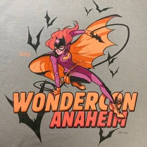 Wondercon Batgirl T